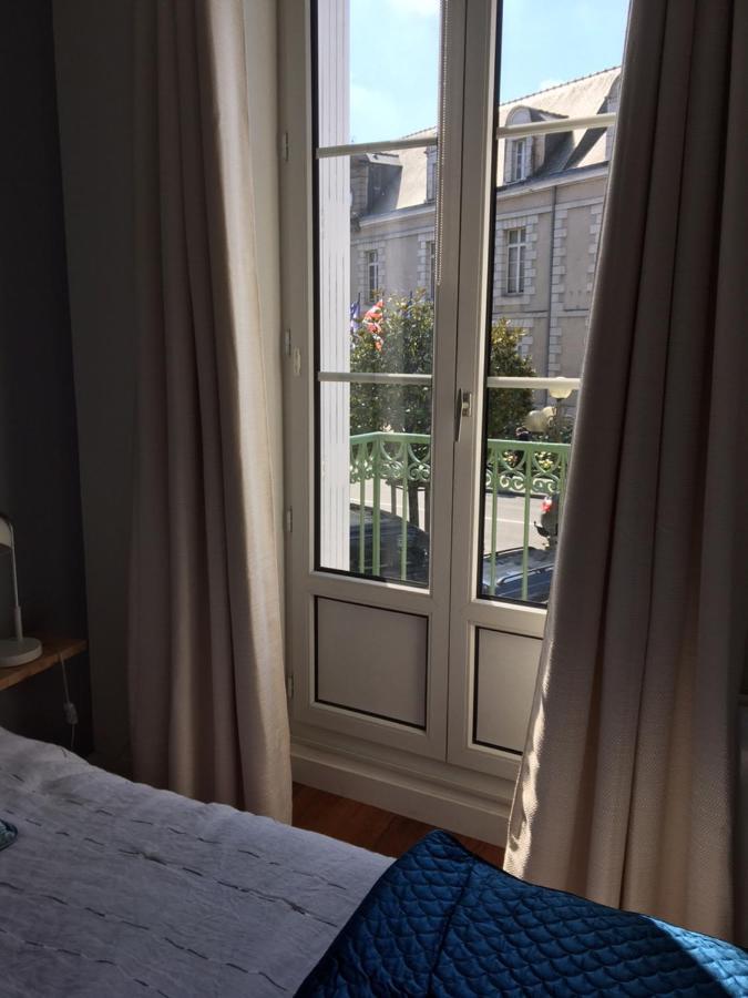 Studio Balcon De La Place دينان المظهر الخارجي الصورة